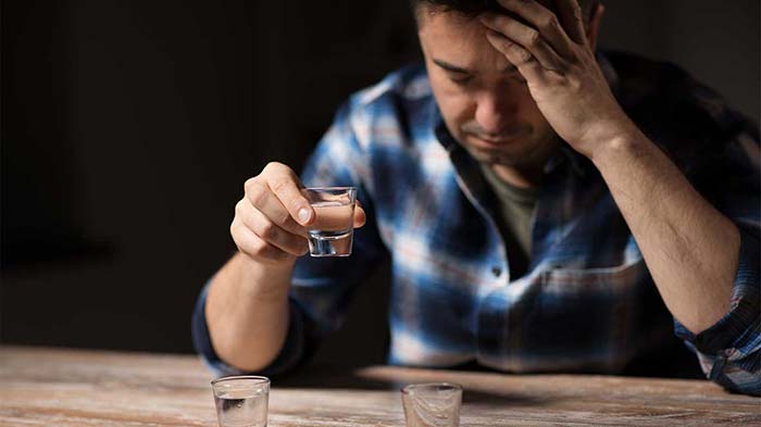 Alcoholics With Drinking Problems